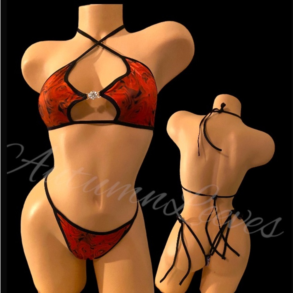 Exotic Dancewear✨Be mine✨